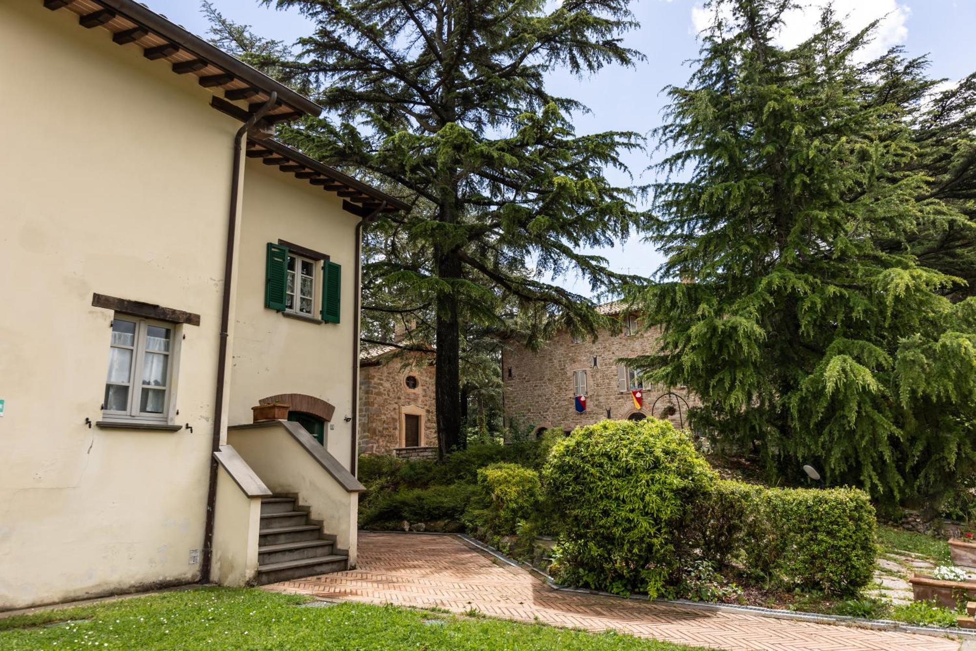 Tenuta Borgo San Michele Gubbio Luaran gambar